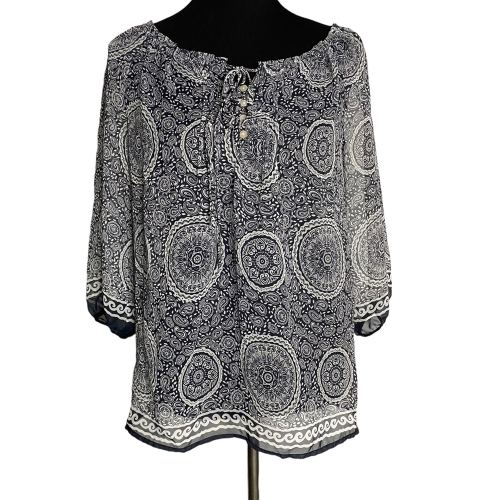 Quintessential Top Medium Boho Western Paisley